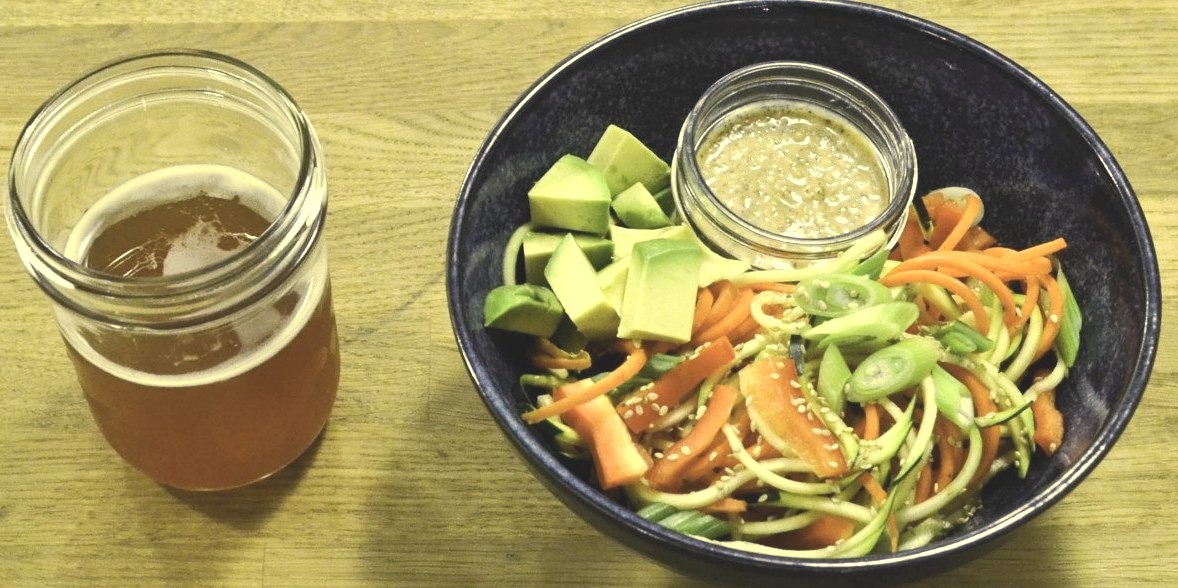 Spiralized Zucchini and Carrot with Sesame Lime Almond Butter Sauce. Photo by MV.